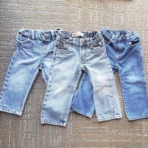 *BUNDLE 3 Pairs* 18-24 month & 2T boy Jeans - LEVI's, WRANGLER, CHILDRENS PLACE